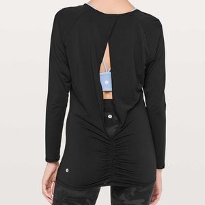 Lululemon | Deep Stretch Long Sleeve Cinch Keyhole Back| Black | Size Medium